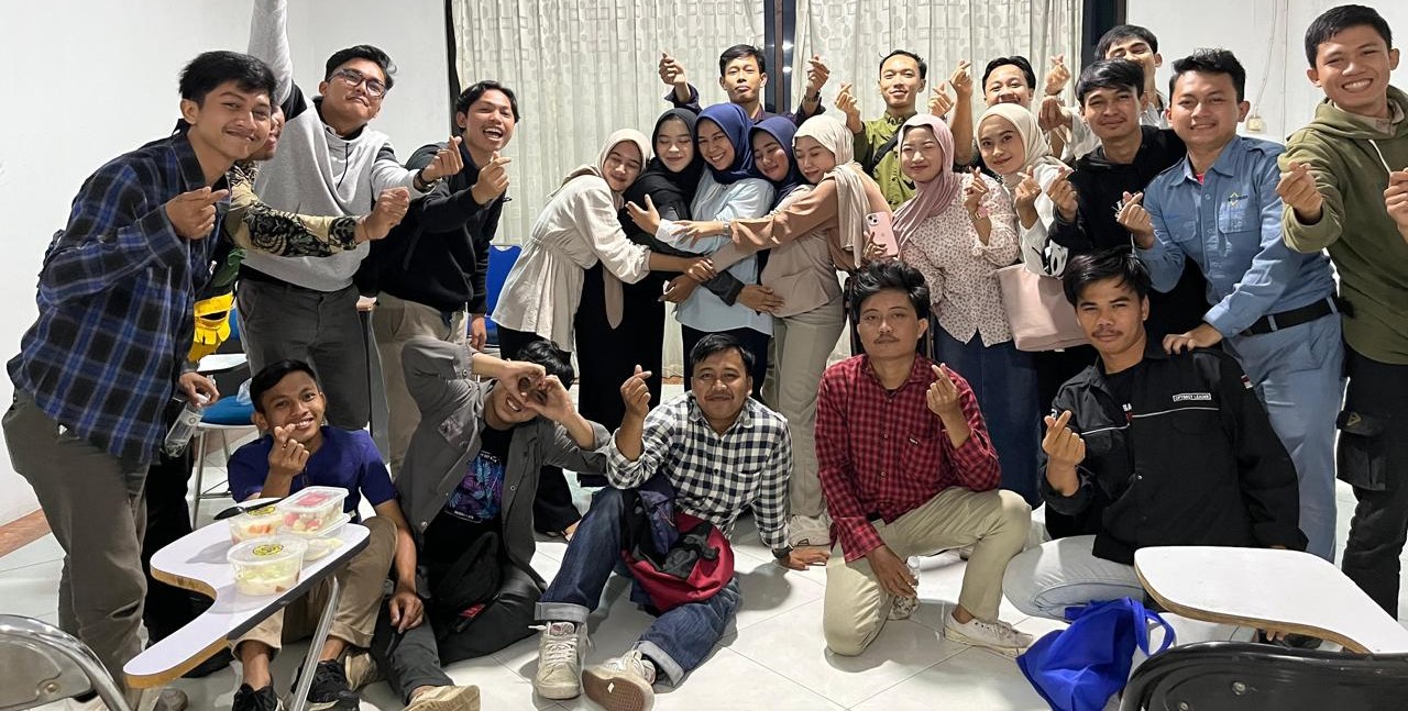 Gen Z di Dunia Kerja: Antara Stigma dan Peluang Inovasi